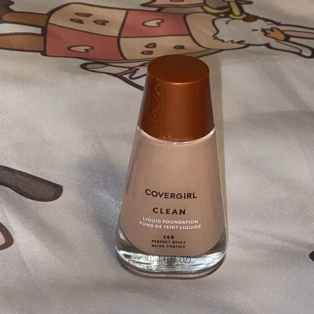 Covergiri Clean Liquid Foundation New 148 Makeup